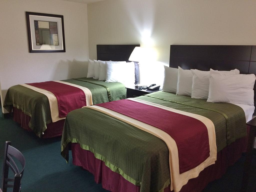 Travel Inn & Suites Atlanta Texas Dış mekan fotoğraf